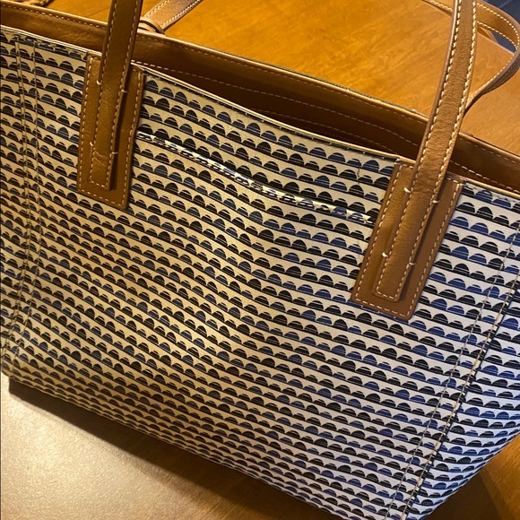Fossil Emma Tote Bag - Picture 8 of 8